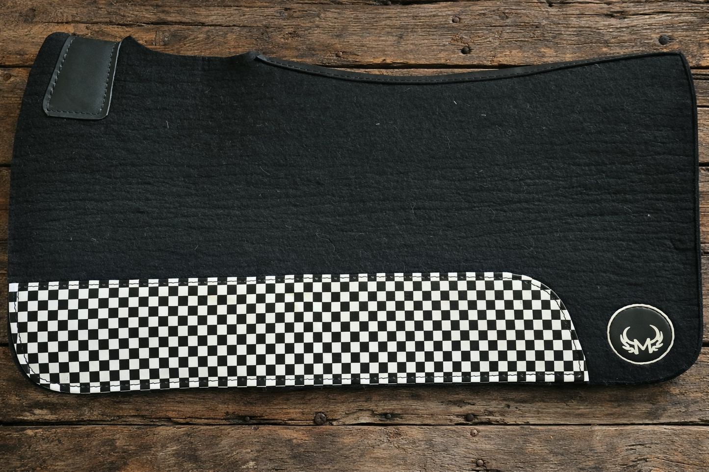 Black Checkered wool pad