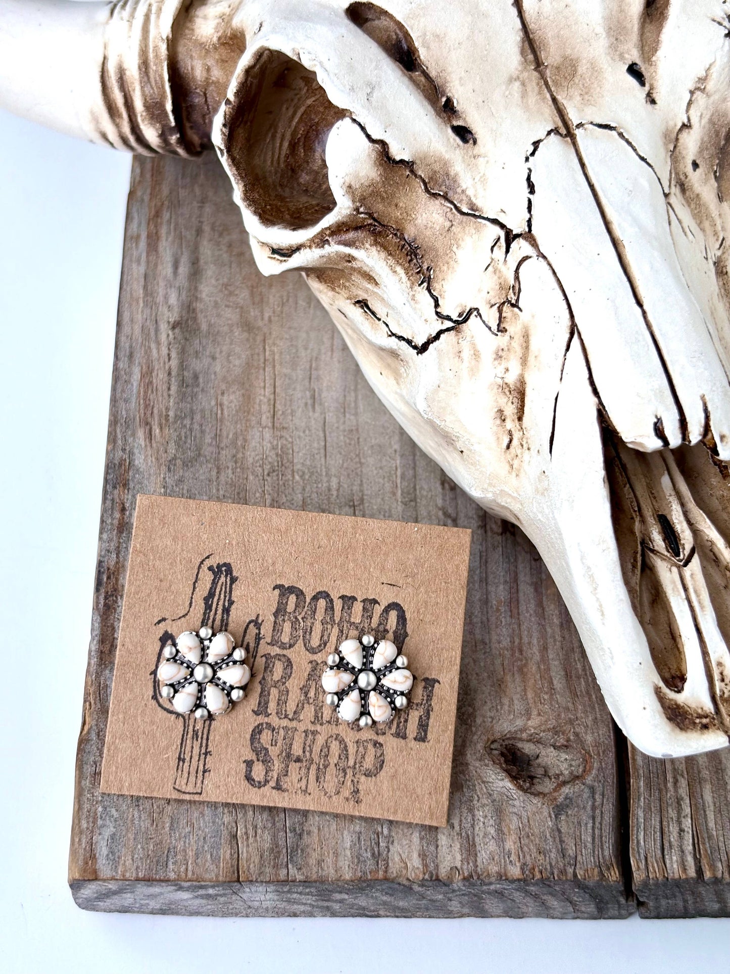 Western Stone Flower Stud Earrings