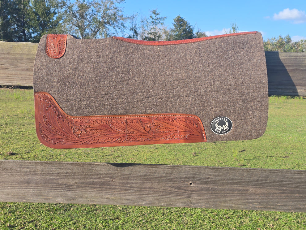 GREY SADDLE PAD with chestnut tooling – Tricked Out Pony
