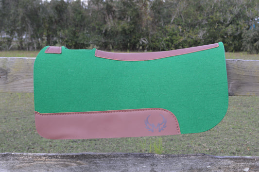 GREEN SADDLE PAD