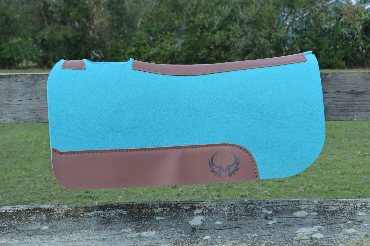 TURQUOISE SADDLE PAD