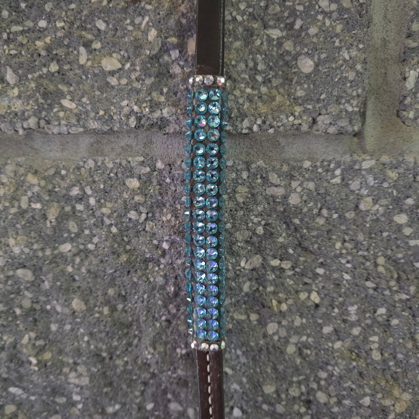 Bling over and under whips